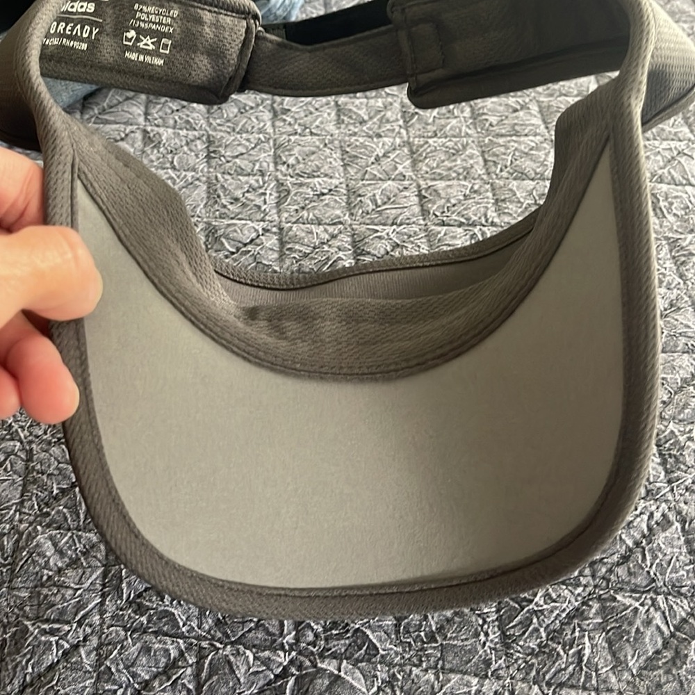 Adidas visor gray - Picture 5 of 5